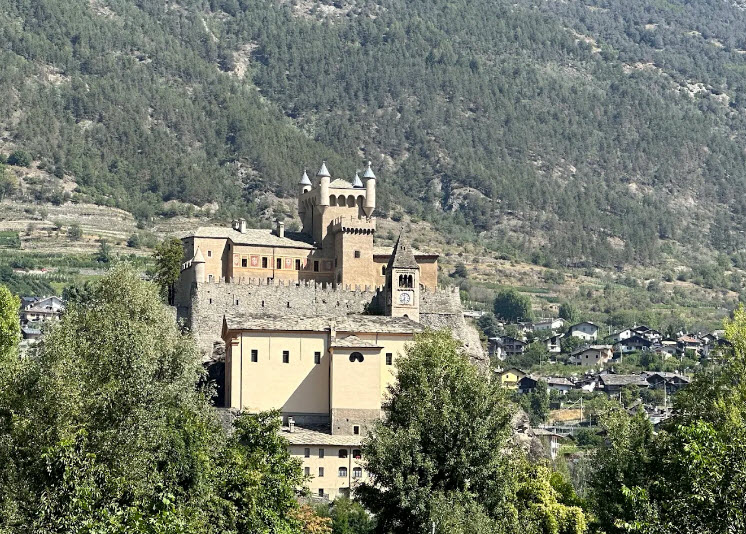 Castello Sarriod de La Tour, Italy